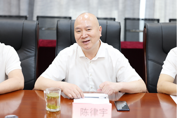 2023.7.16溫州銀行與貴州省溫州總商會(huì)開(kāi)展簽約授信戰(zhàn)略合作218.png